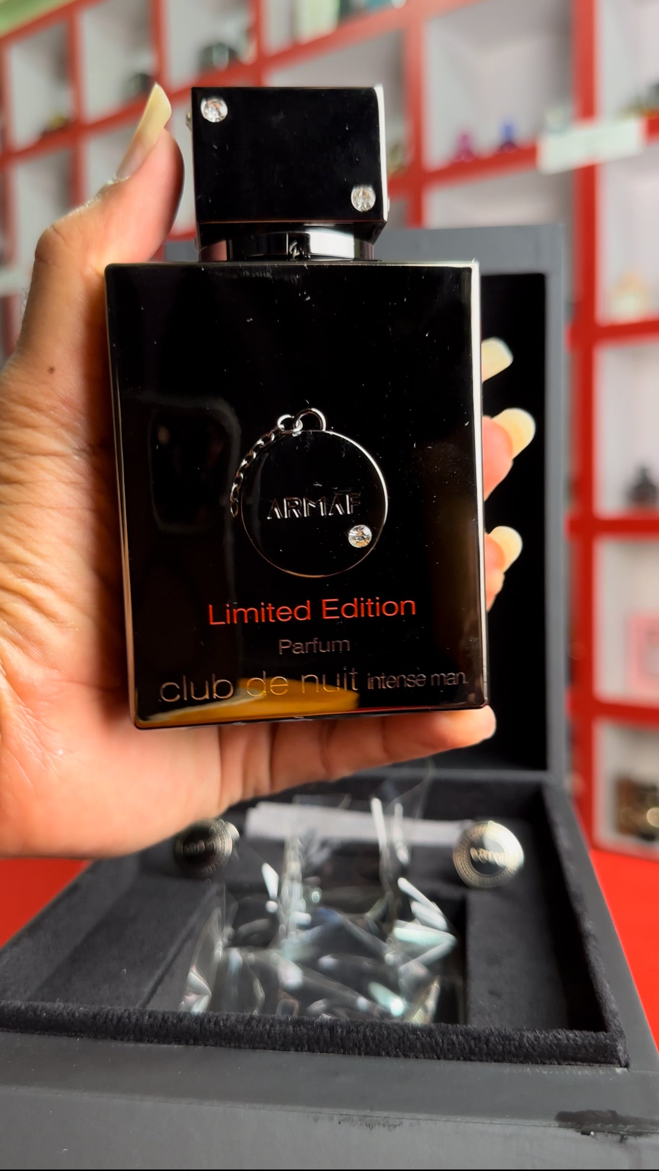 ARMAF CLUB DE NUIT INTENSE MAN PARFUM LIMITED EDITION A COLLECTION'S PRIDE FOR MEN 105ML
